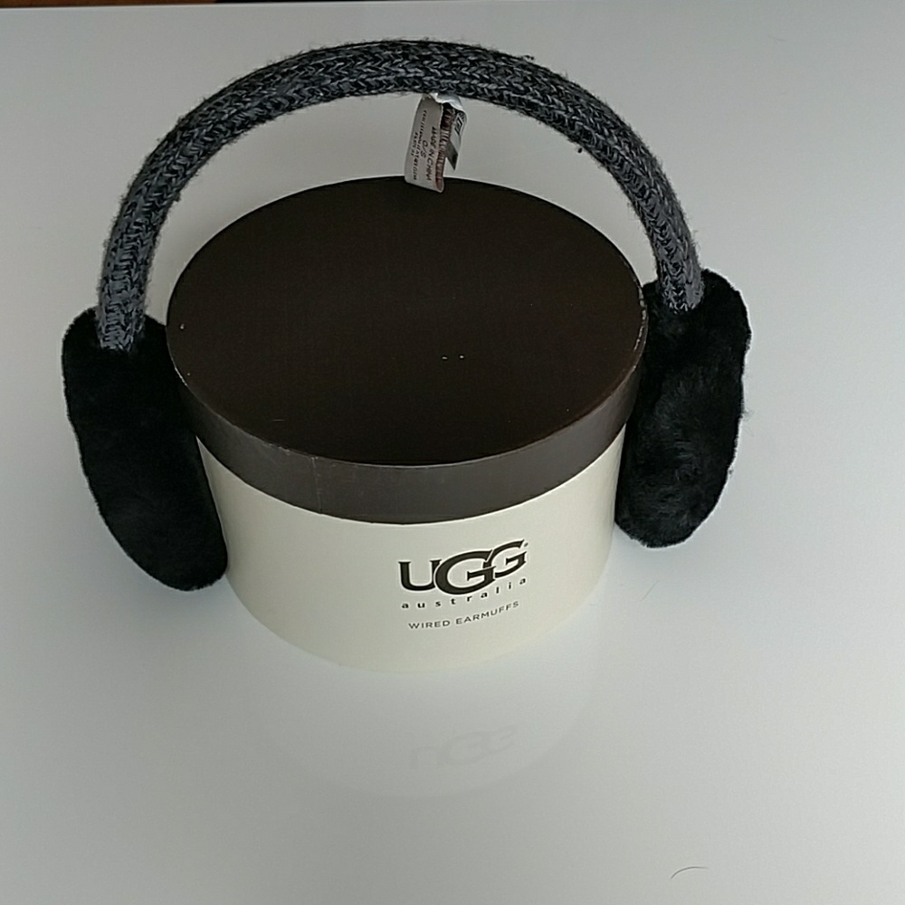Ugg sheepskin wired earmuffs